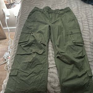 Green cargos